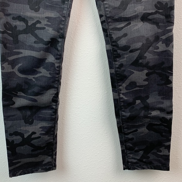 Black Orchid Jude mid rise stretch skinny black gray camo denim jeans EUC - Picture 6 of 10